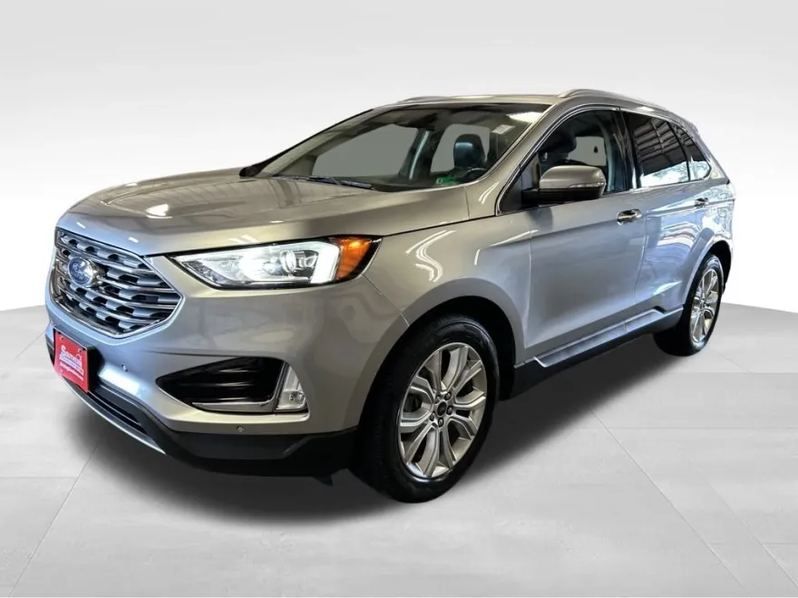 2020 Ford Edge Titanium photo 1