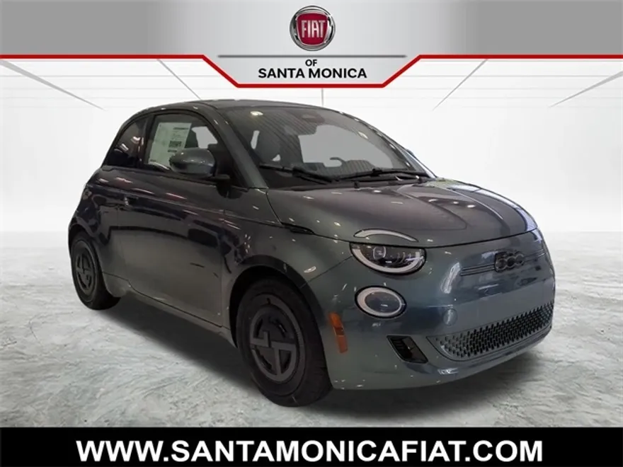 2025 Fiat 500e La Prima photo 1