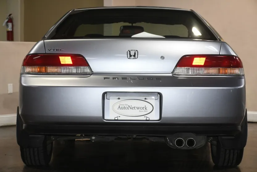 2000 Honda Prelude photo 1