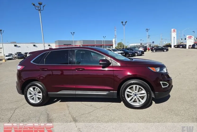 2018 Ford Edge SEL photo 1