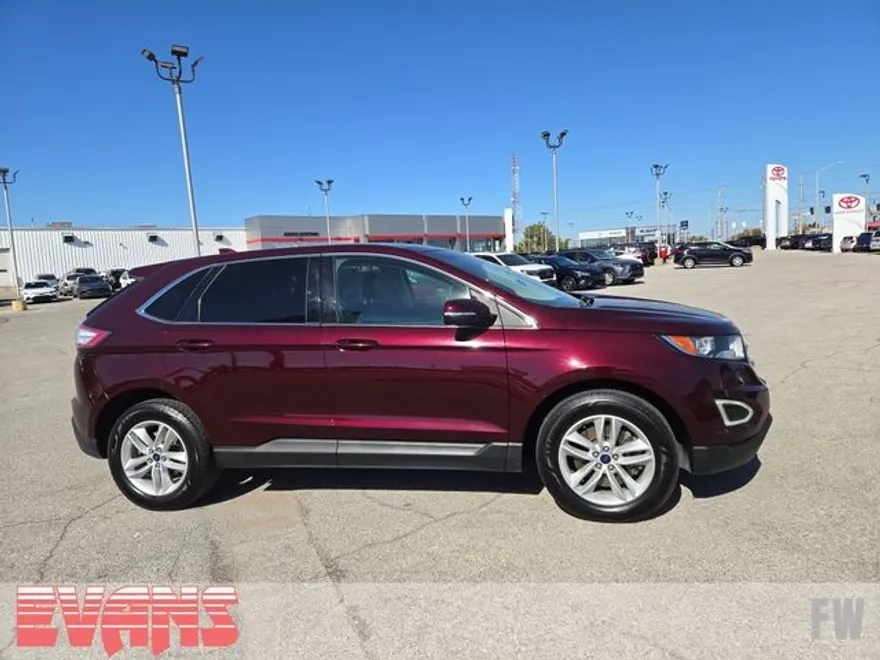2018 Ford Edge SEL photo 1