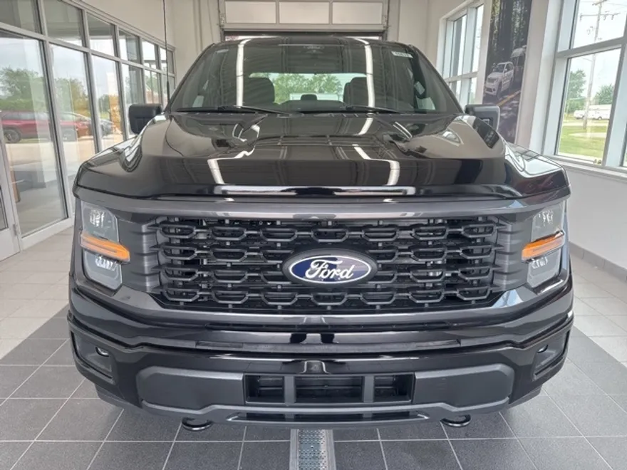 2025 Ford F-150 STX photo 1