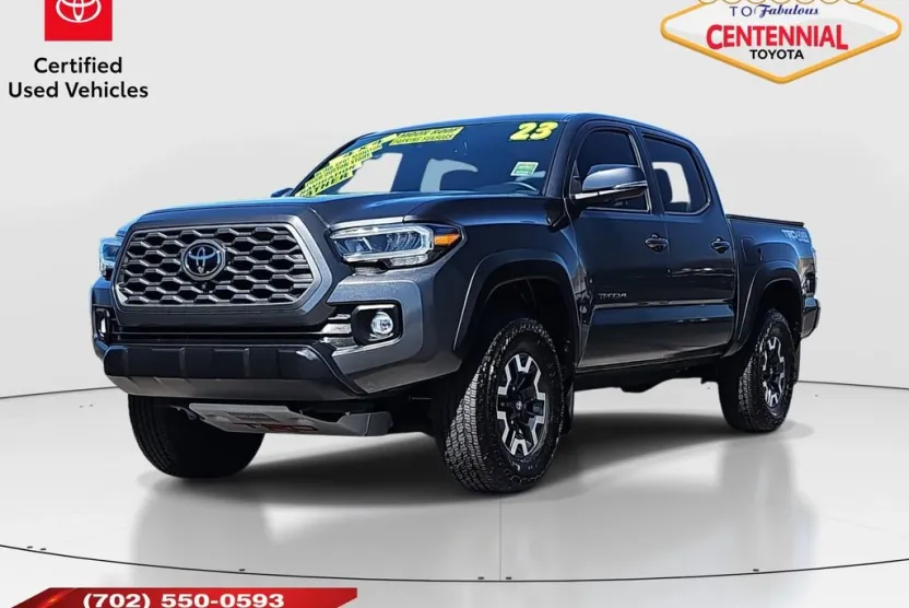 2023 Toyota Tacoma TRD V6 photo 1