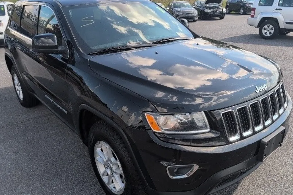 2018 Jeep Grand Cherokee Laredo E photo 1
