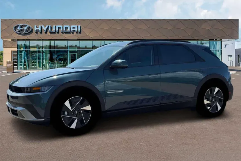 2025 Hyundai Ioniq 5 SEL photo 1