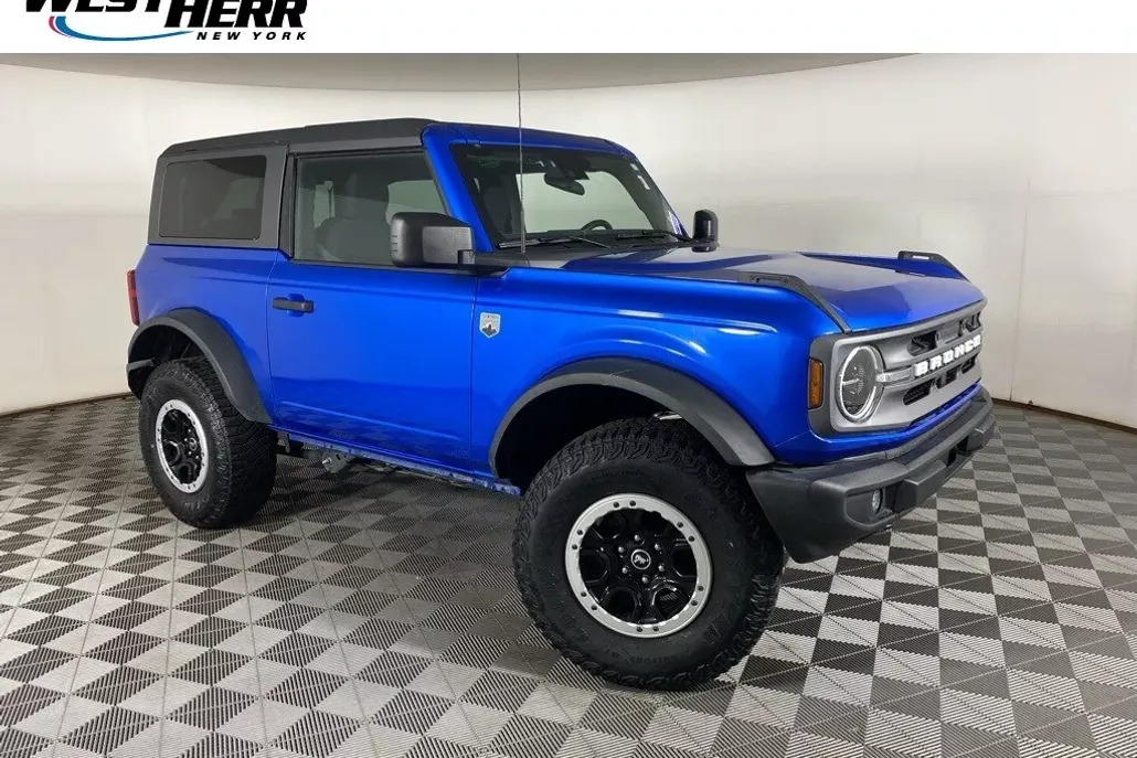 2023 Ford Bronco Big Bend photo 1