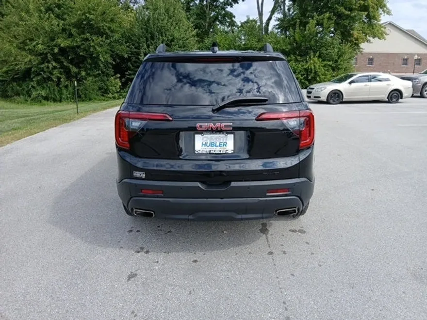 2023 Gmc Acadia SLE photo 1