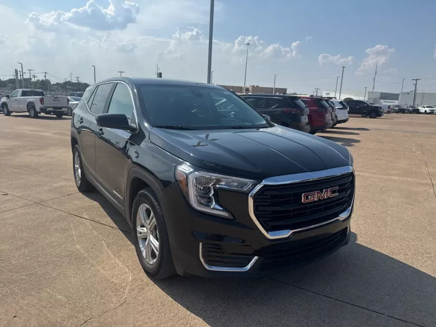 2024 Gmc Terrain SLE photo 1