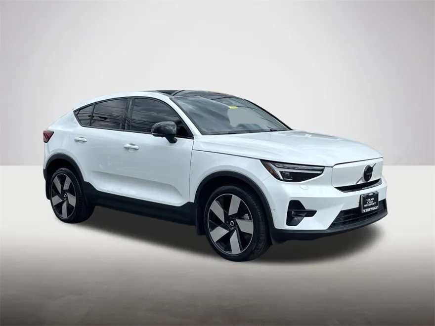2023 Volvo C40 Recharge Ultimate photo 1