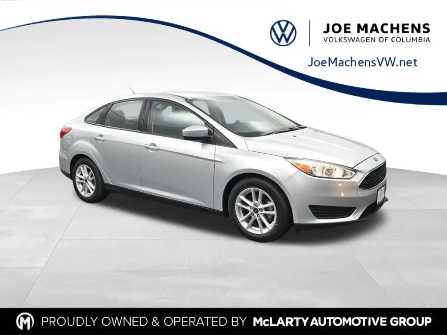 2018 Ford Focus SE photo 1