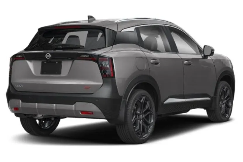 2026 Nissan Kicks SR photo 1