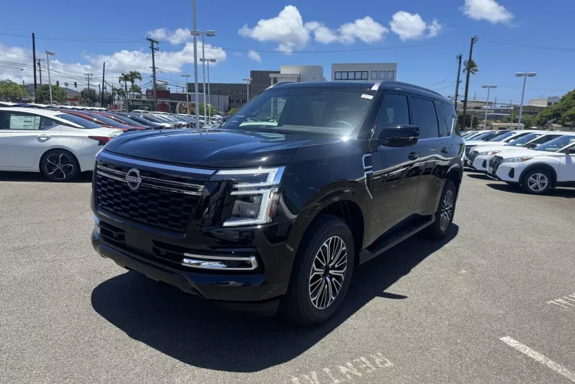 2026 Nissan Armada Platinum photo 1