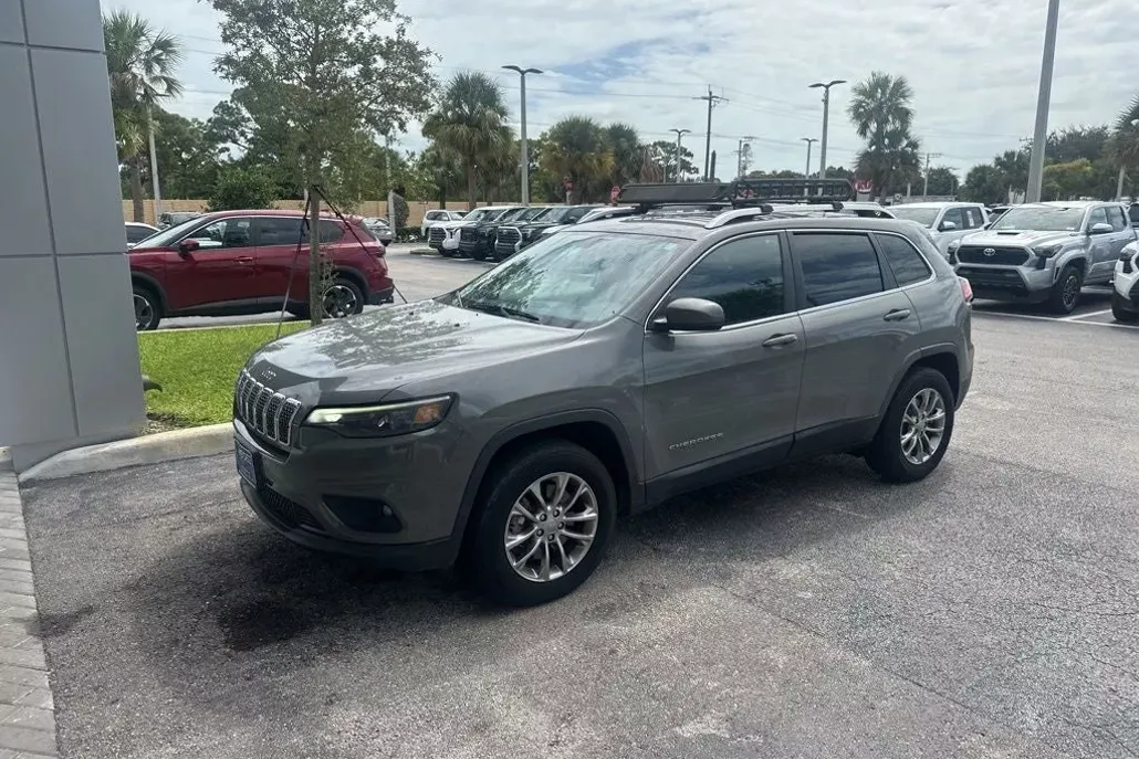2020 Jeep Cherokee Latitude photo 1