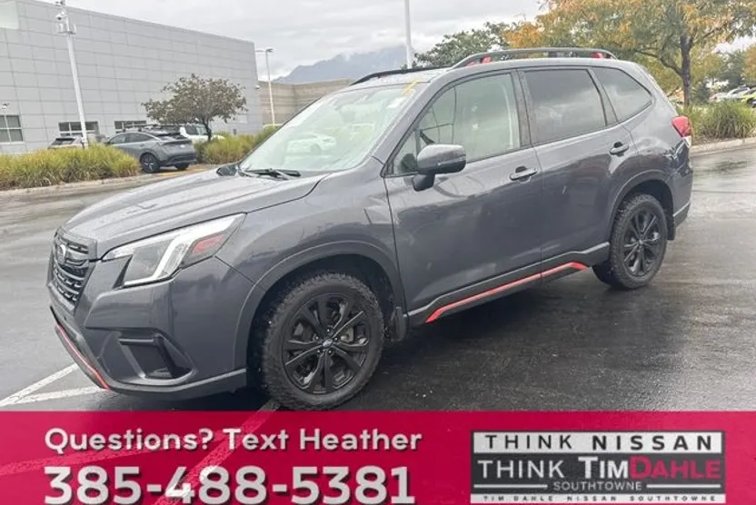 2022 Subaru Forester Sport photo 1