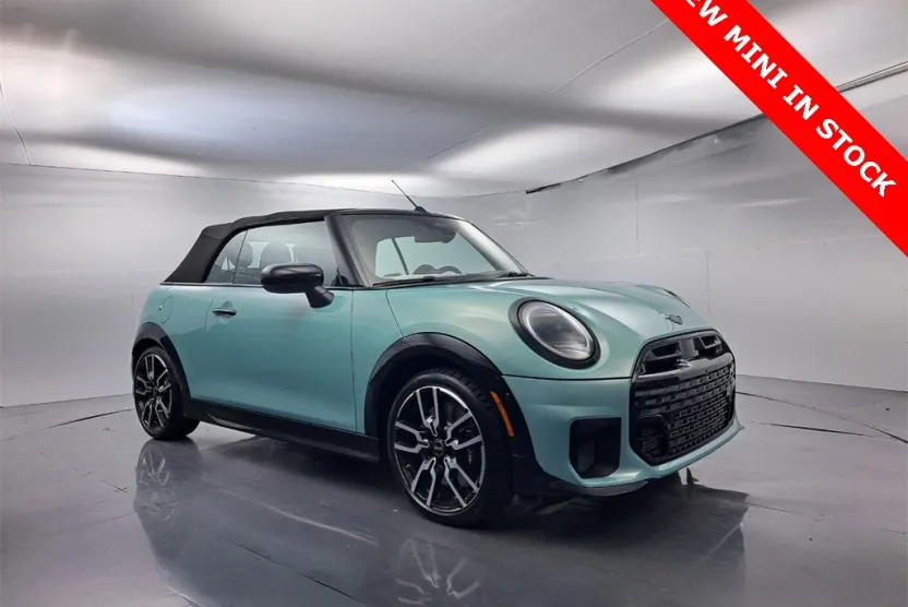 2026 Mini Cooper Convertible Iconic photo 1
