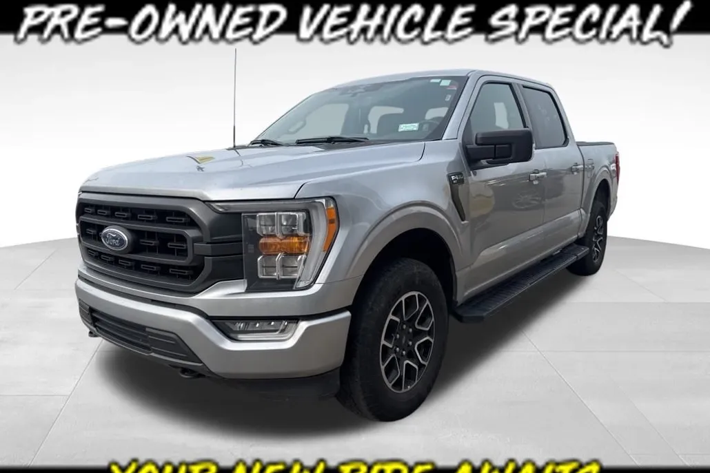 2023 Ford F-150 XLT photo 1