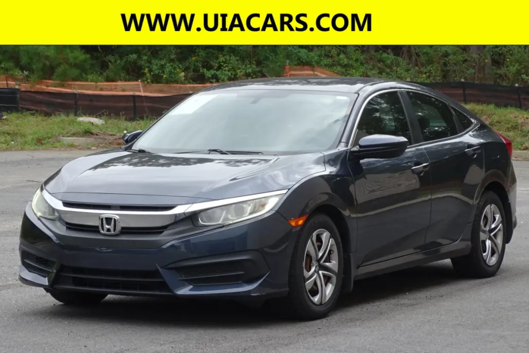 2017 Honda Civic LX photo 1