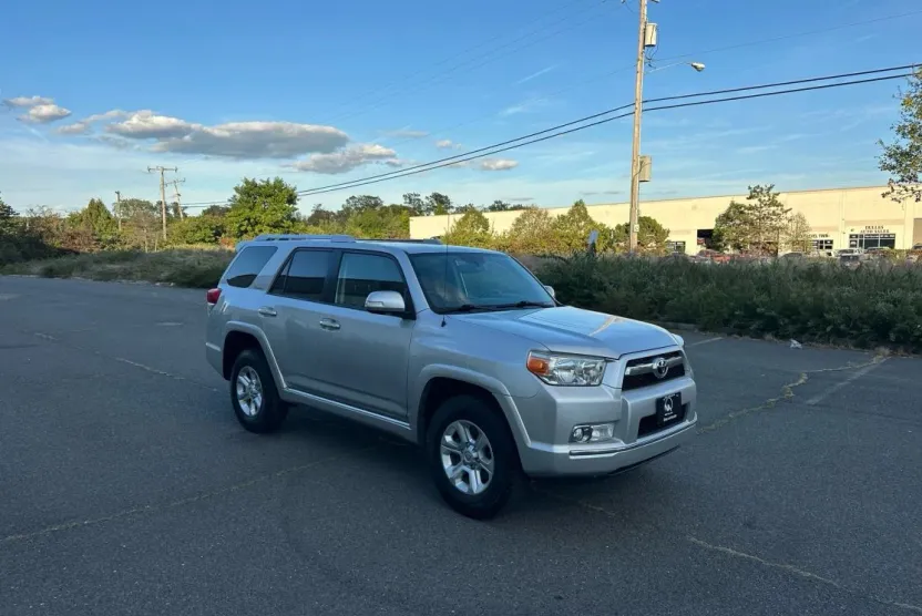 2010 Toyota 4Runner Limited Sport photo 1