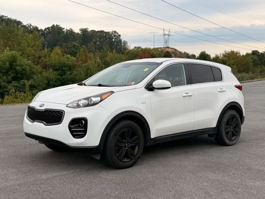 2019 Kia Sportage LX photo 1