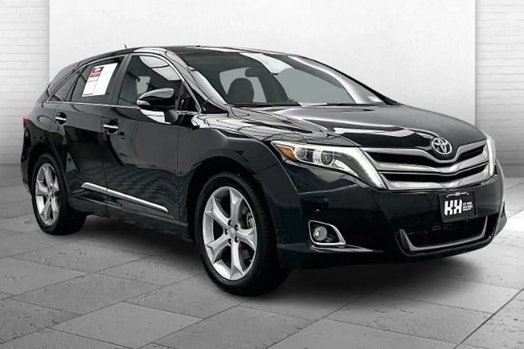 2014 Toyota Venza XLE photo 1
