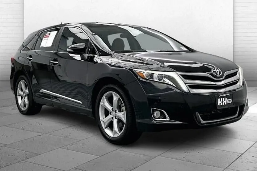 2014 Toyota Venza XLE photo 1