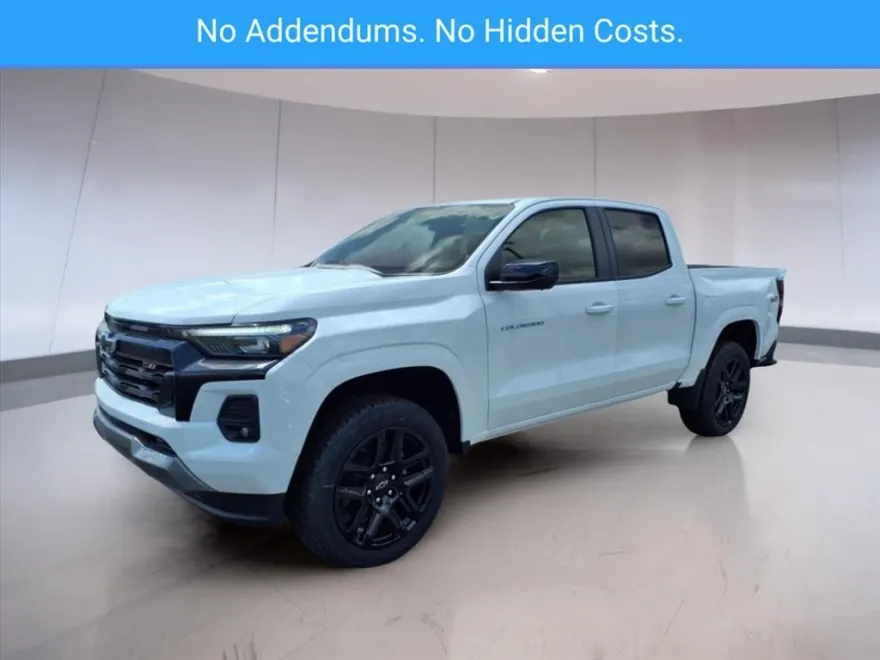 2025 Chevrolet Colorado Z71 photo 1