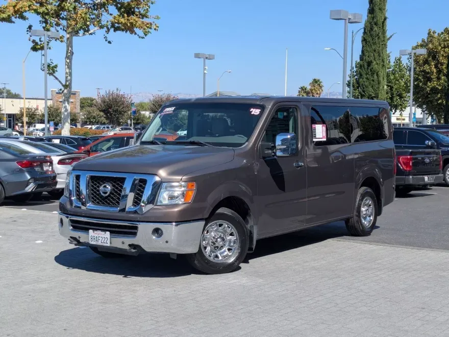 2015 Nissan NV3500 photo 1