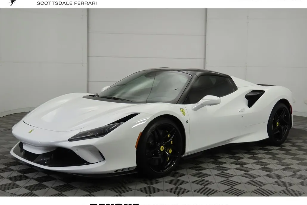 2022 Ferrari F8 Spider Base photo 1