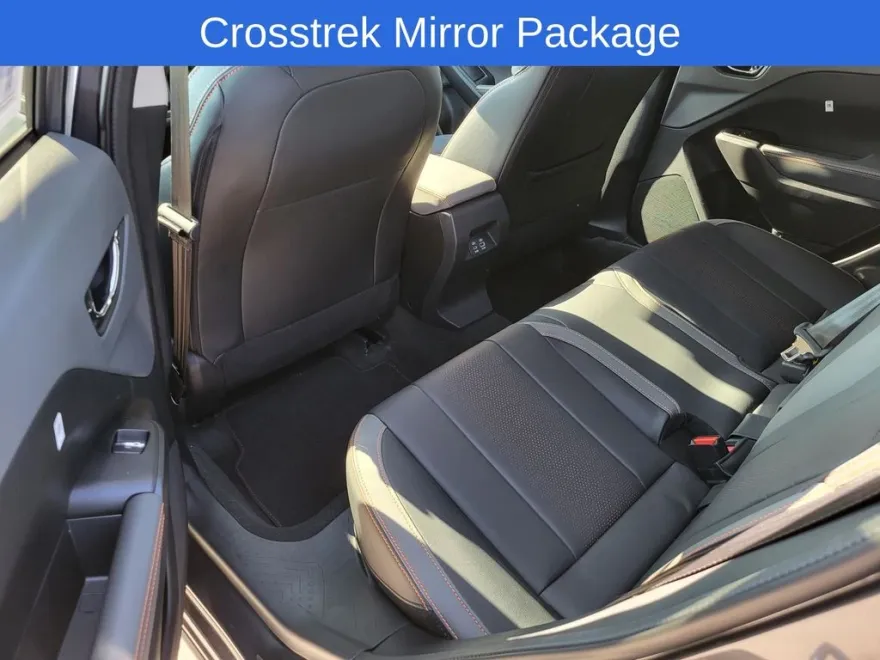 2025 Subaru Crosstrek Limited photo 1