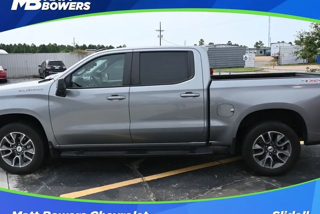 2024 Chevrolet Silverado 1500 RST photo 1