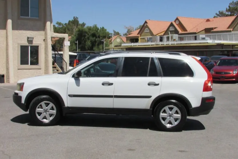 2005 Volvo XC90 2.5T photo 1