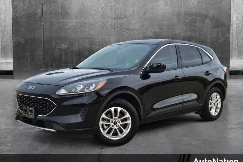 2020 Ford Escape SE photo 1