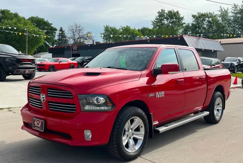 2017 Ram 1500 Sport photo 1