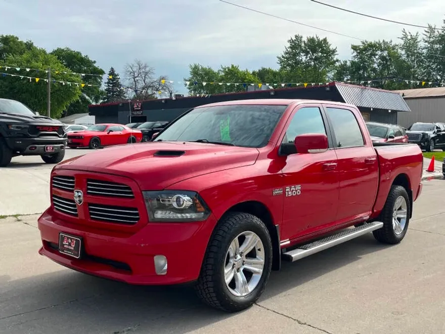 2017 Ram 1500 Sport photo 1