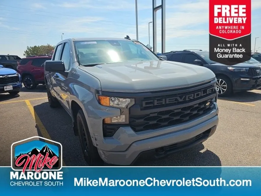 2024 Chevrolet Silverado 1500 Custom photo 1