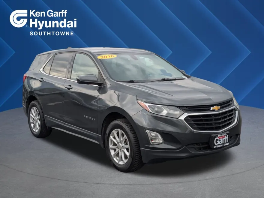 2018 Chevrolet Equinox LT photo 1