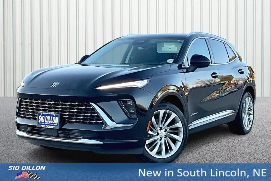 2025 Buick Envision Avenir photo 1