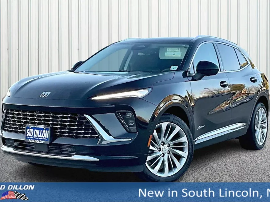 2025 Buick Envision Avenir photo 1