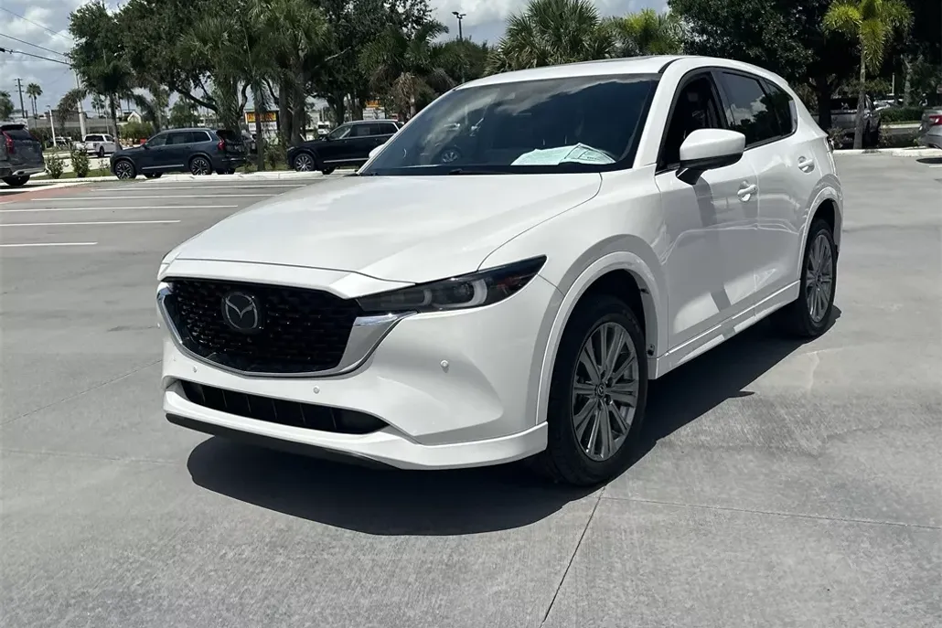 2023 Mazda CX-5 2.5 Turbo Signature photo 1