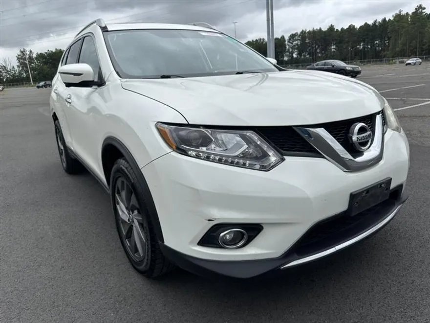 2016 Nissan Rogue SL photo 1
