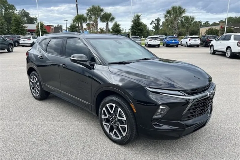 2025 Chevrolet Blazer RS photo 1
