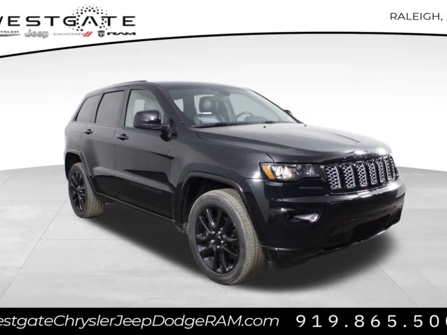 2021 Jeep Grand Cherokee Laredo X photo 1