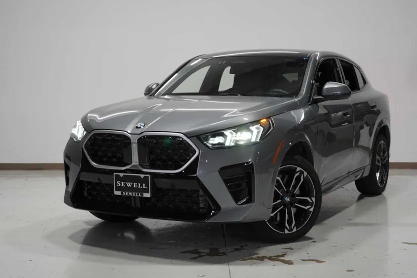 2025 Bmw X2 xDrive28i photo 1