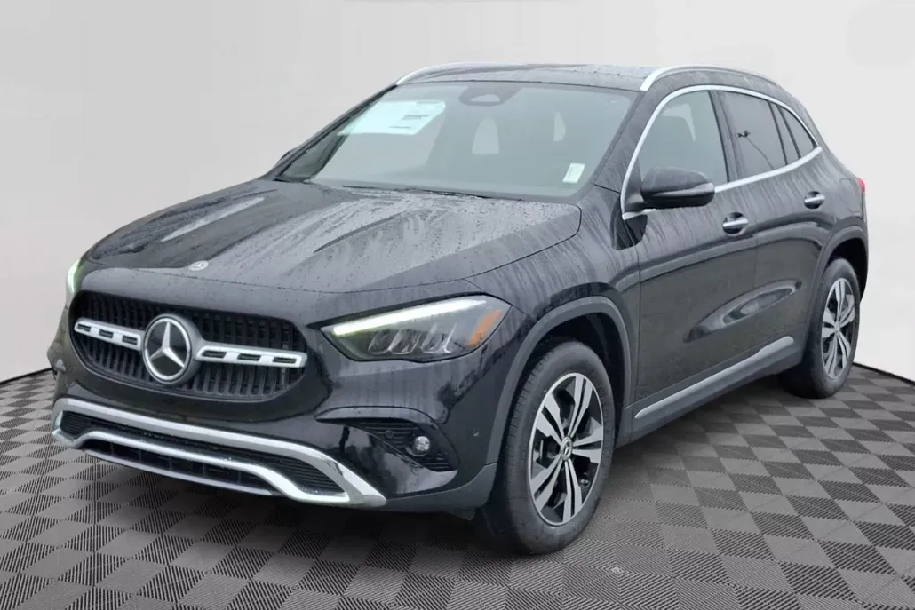 2025 Mercedes Benz GLA 250 4MATIC photo 1