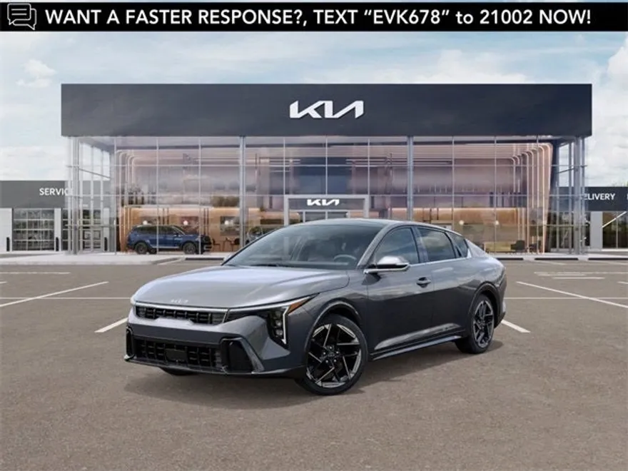 2025 Kia K4 GT-Line photo 1