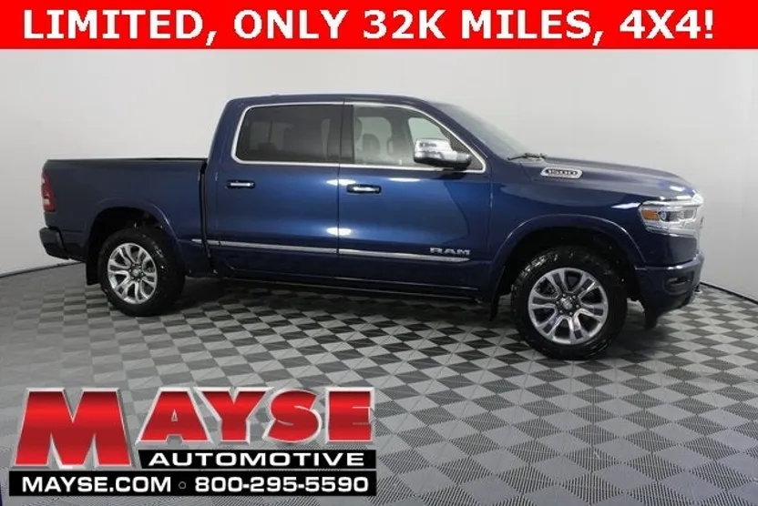 2022 Ram 1500 Limited photo 1