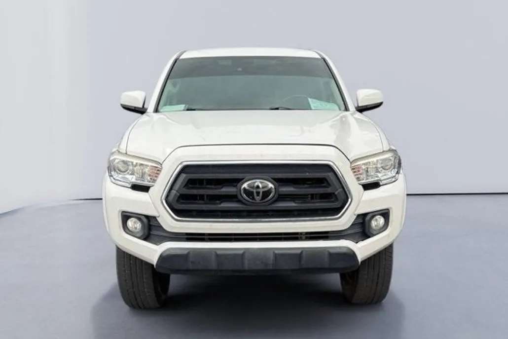 2020 Toyota Tacoma 4x4 SR5 photo 1