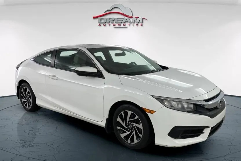 2017 Honda Civic photo 1