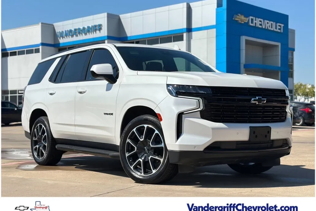2023 Chevrolet Tahoe RST photo 1
