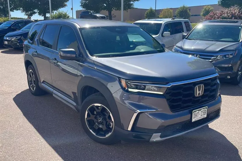 2025 Honda Pilot EX-L photo 1